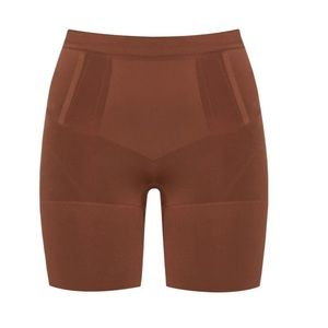 Spanx oncore mid thigh shorts, chestnut brown, size L
